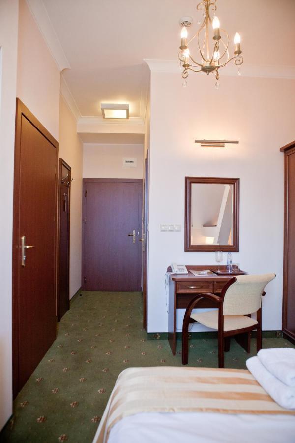 Hotel Masovia Giżycko Exteriér fotografie