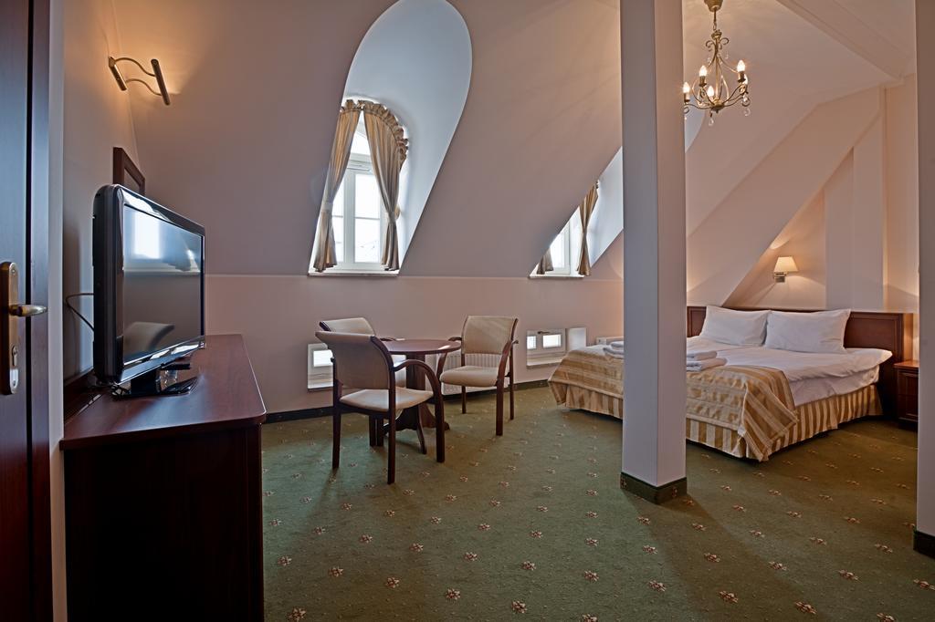 Hotel Masovia Giżycko Pokoj fotografie