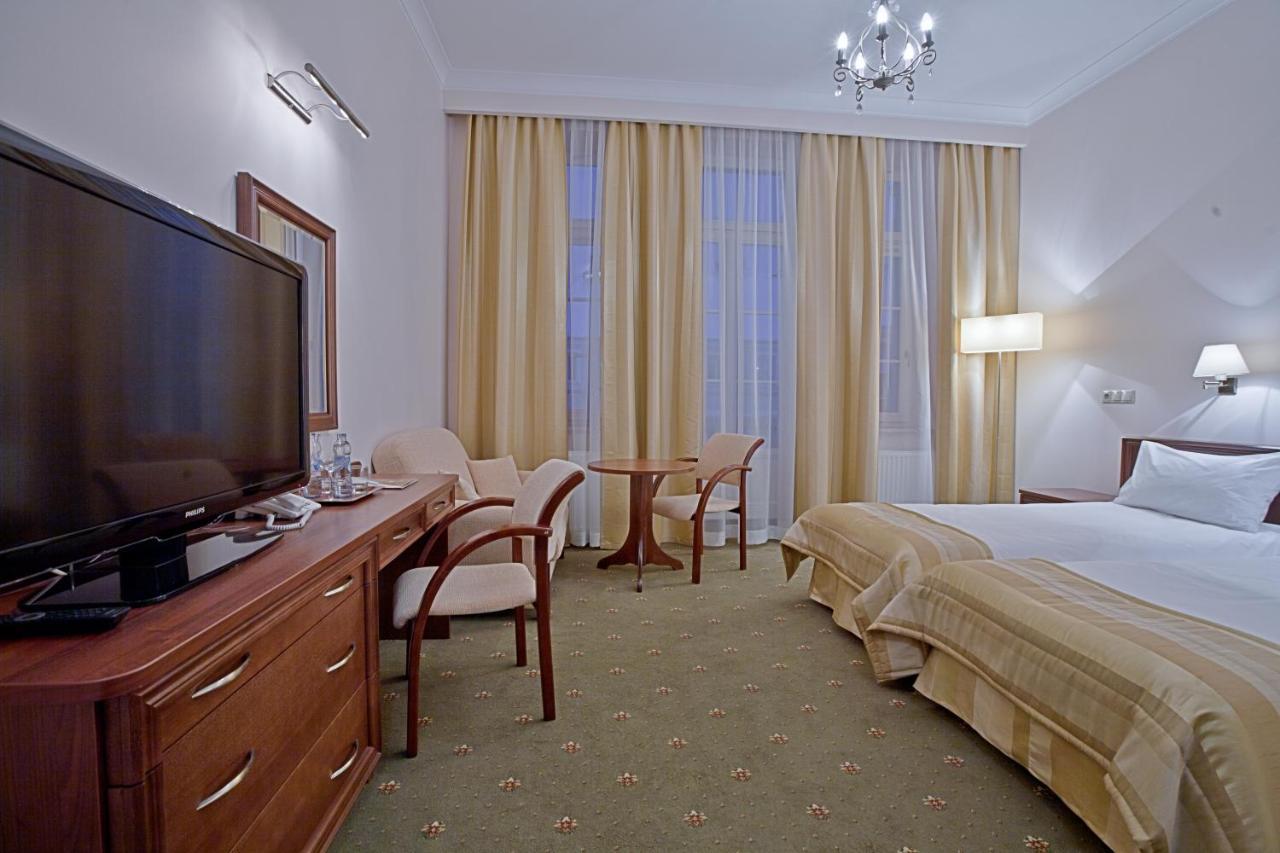 Hotel Masovia Giżycko Exteriér fotografie